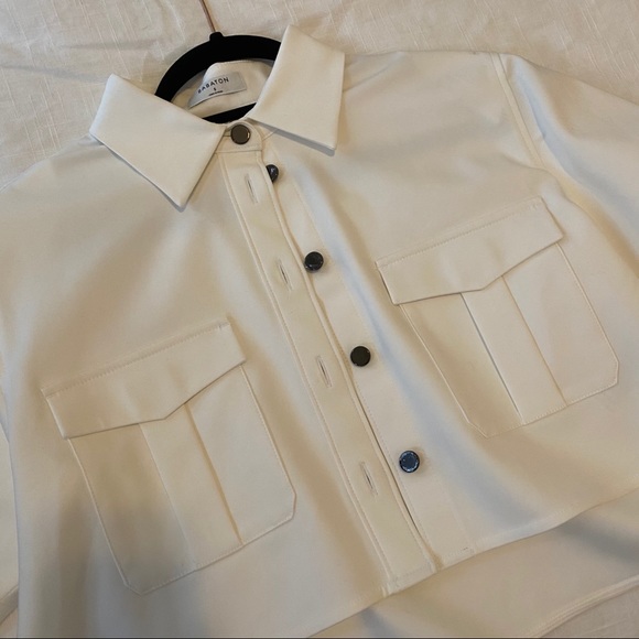 Aritzia Babaton Torino Button Up Top - Picture 10 of 10
